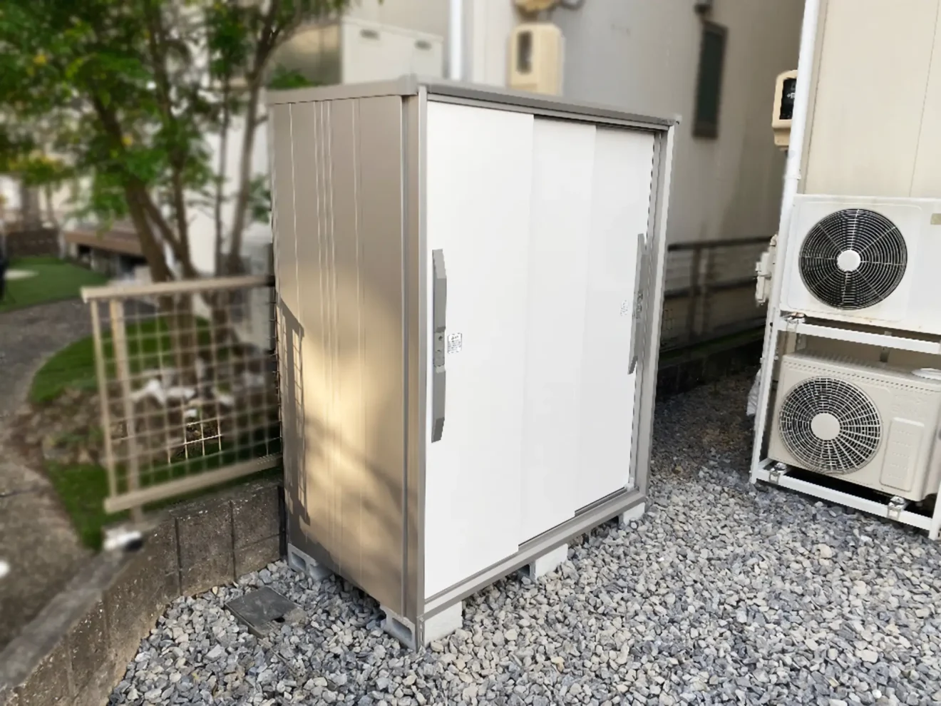 写真：物置小屋