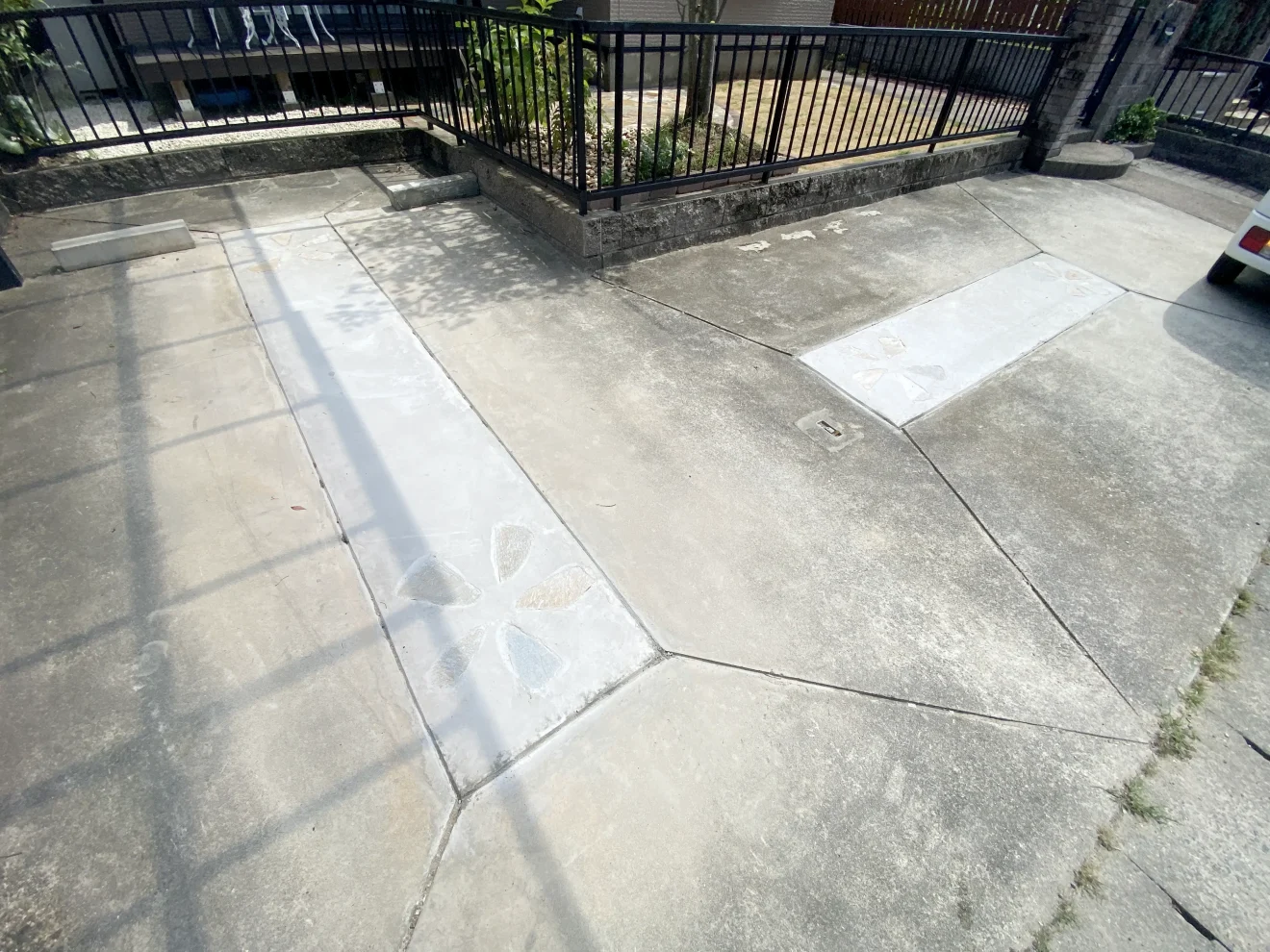 写真：リフォーム後の駐車場 - 福田造園の施工事例（愛知県みよし市）