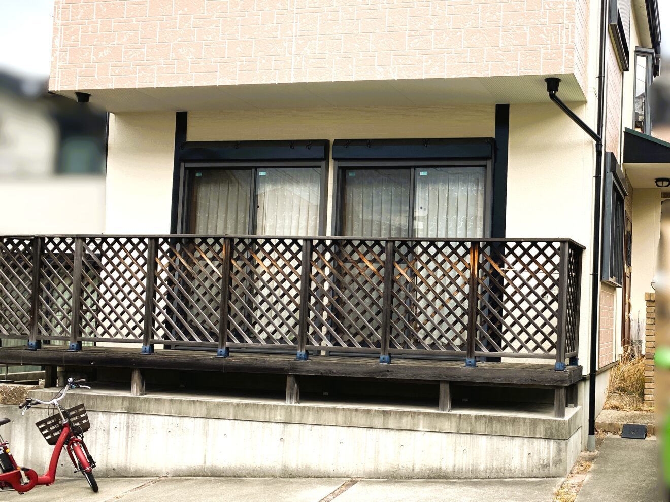 写真：リフォーム前のフェンス