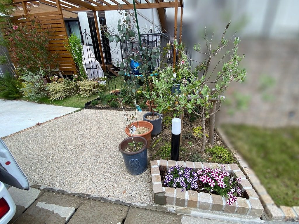 写真：リフォーム後の庭02