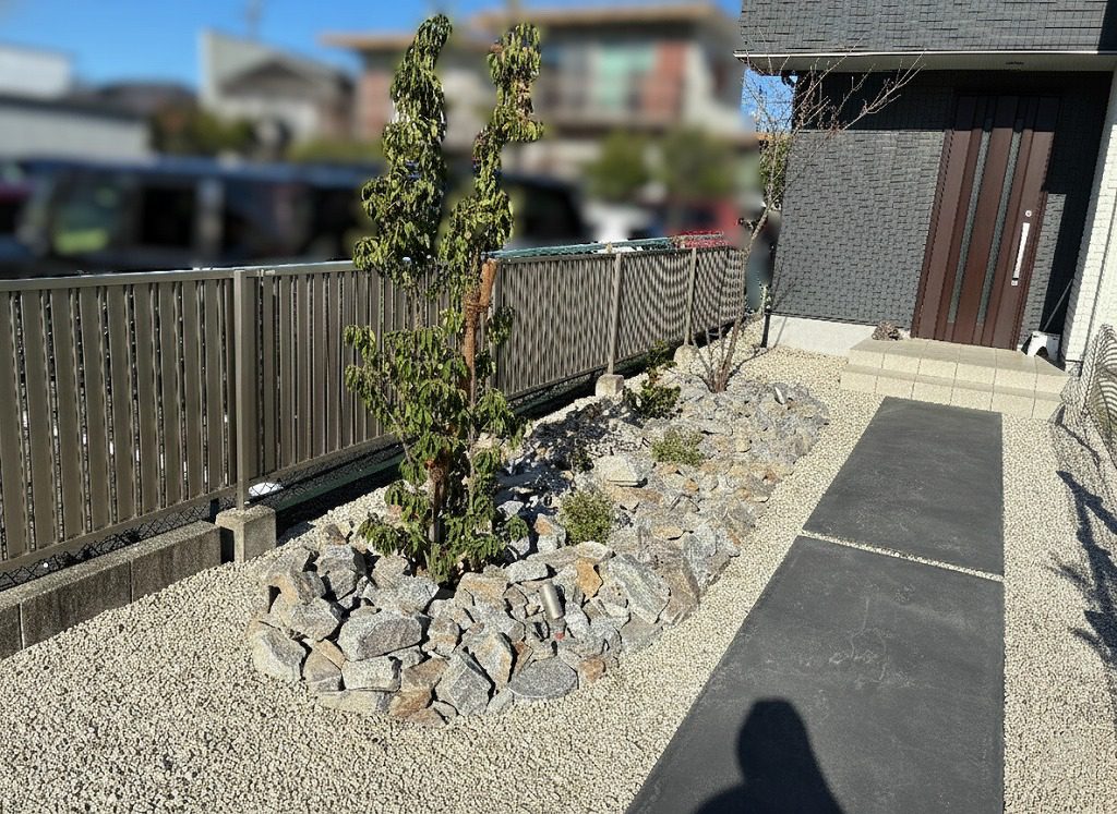 写真：リフォーム後の植栽 - 福田造園の施工事例（愛知県岡崎市）