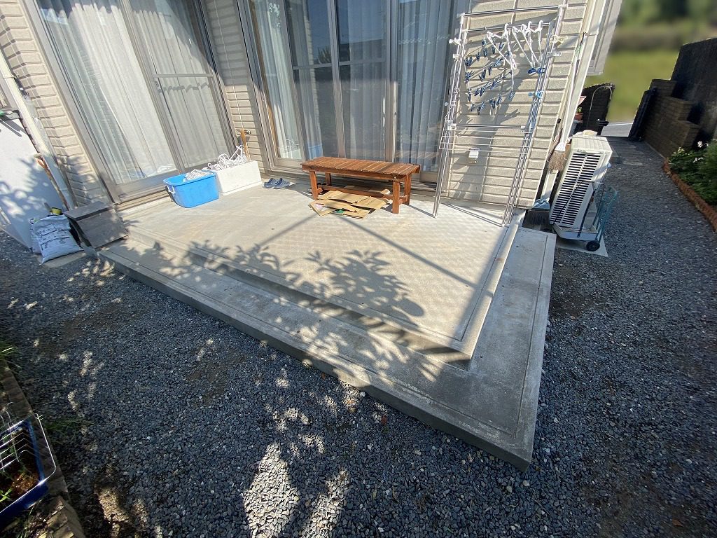 写真：ウッドデッキとテラス屋根施工前 - 福田造園の施工事例（愛知県岡崎市）