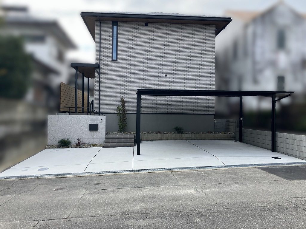 写真：外構全景 - 福田造園の施工事例（愛知県岡崎市）