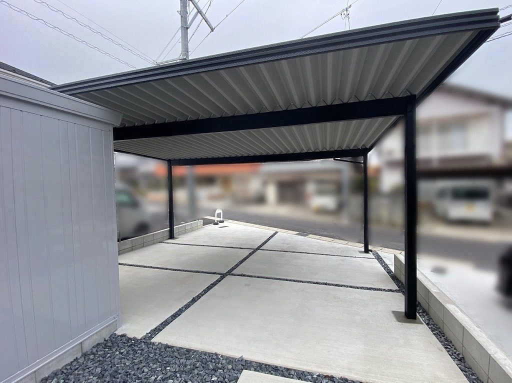 写真：リフォーム後の駐車場03 - 福田造園の施工事例（愛知県豊田市）