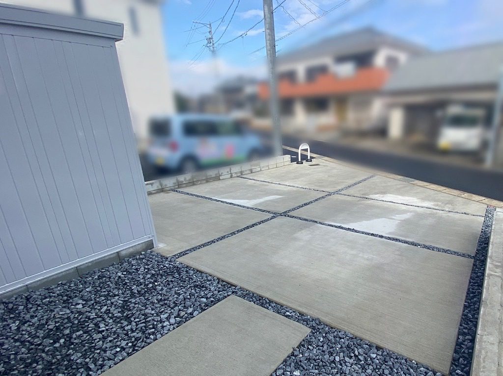 写真：リフォーム前の駐車場03 - 福田造園の施工事例（愛知県豊田市）