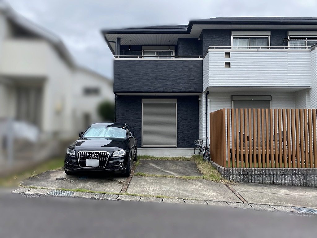 写真：リフォーム前の駐車場01 - 福田造園の施工事例（愛知県豊田市）