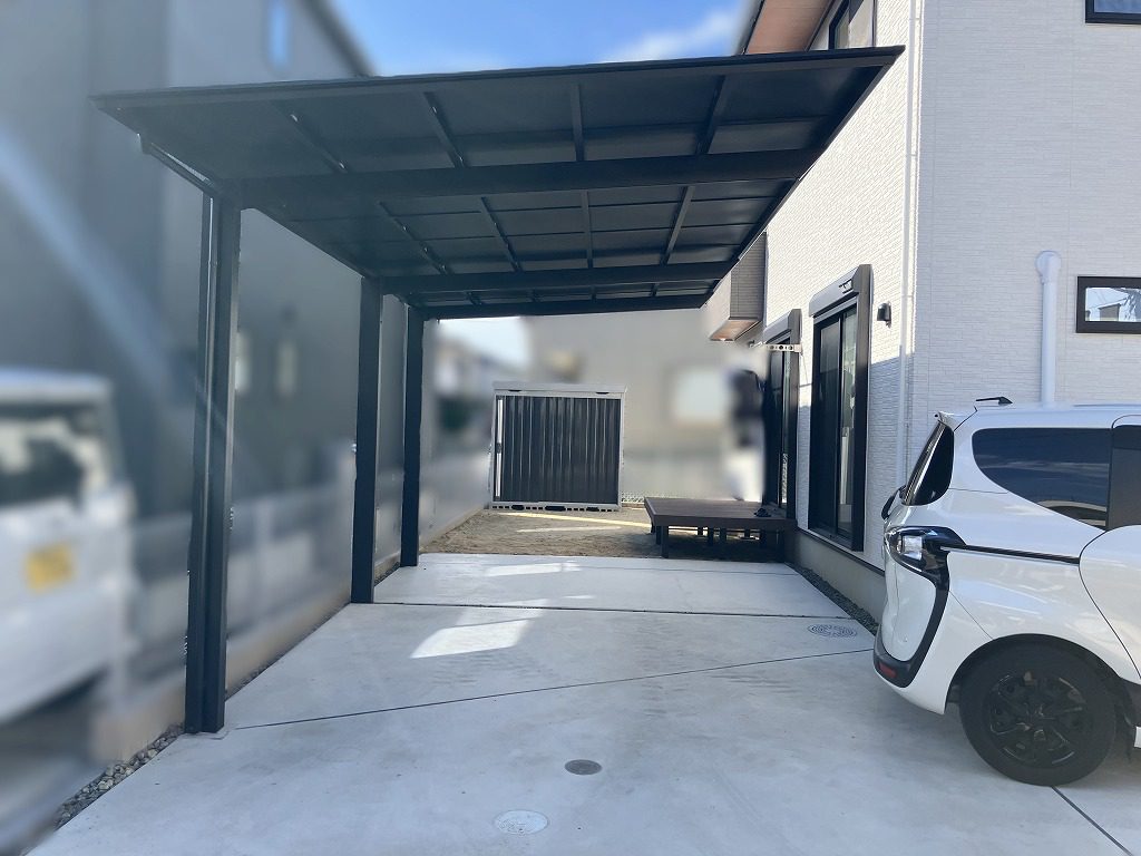 写真：リフォーム後の駐車場01 - 福田造園の施工事例（愛知県豊田市）