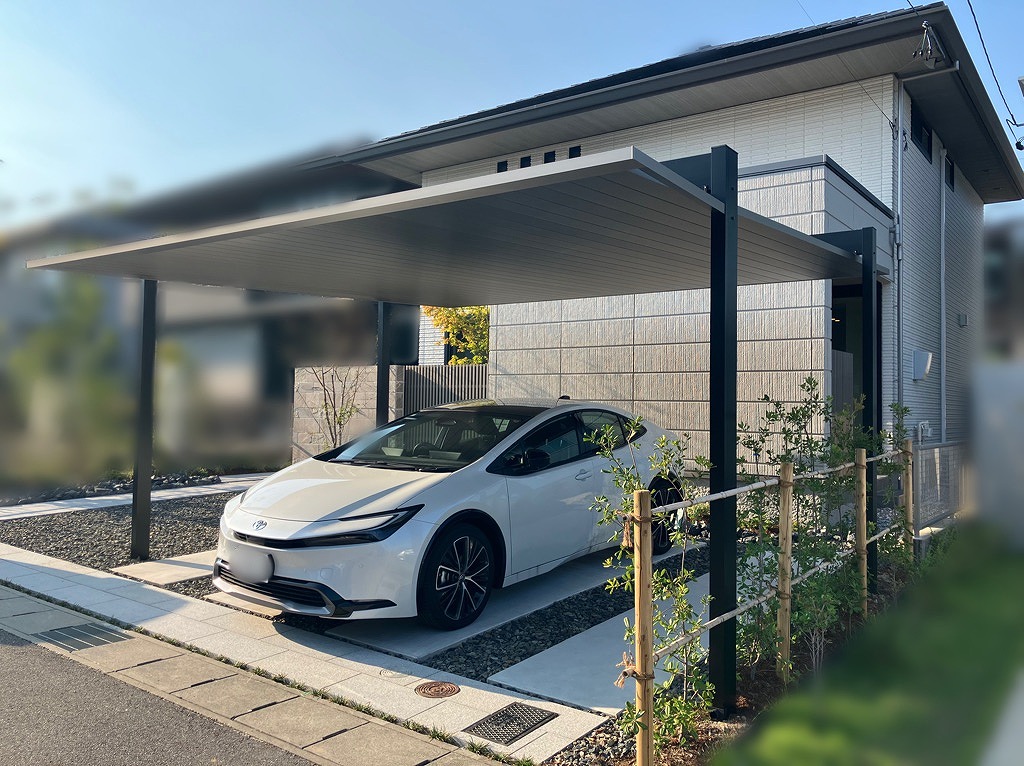 写真：リフォーム後の駐車場03 - 福田造園の施工事例（愛知県長久手市）