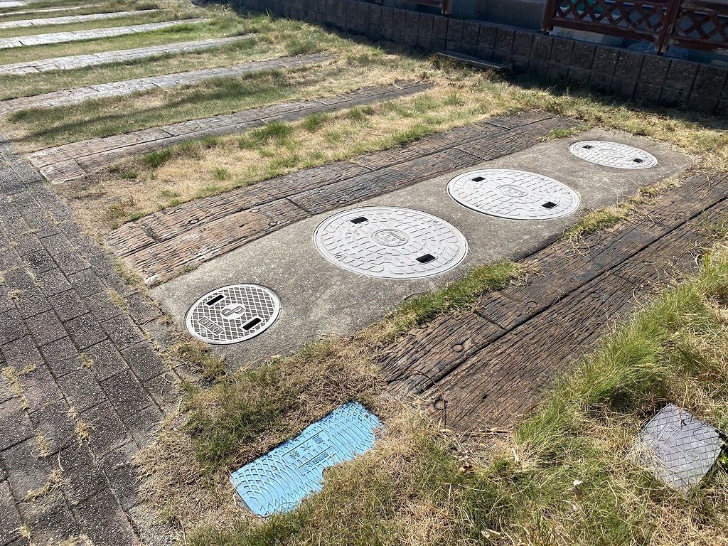 写真：リフォーム前の駐車場01 - 福田造園の施工事例（愛知県豊田市）