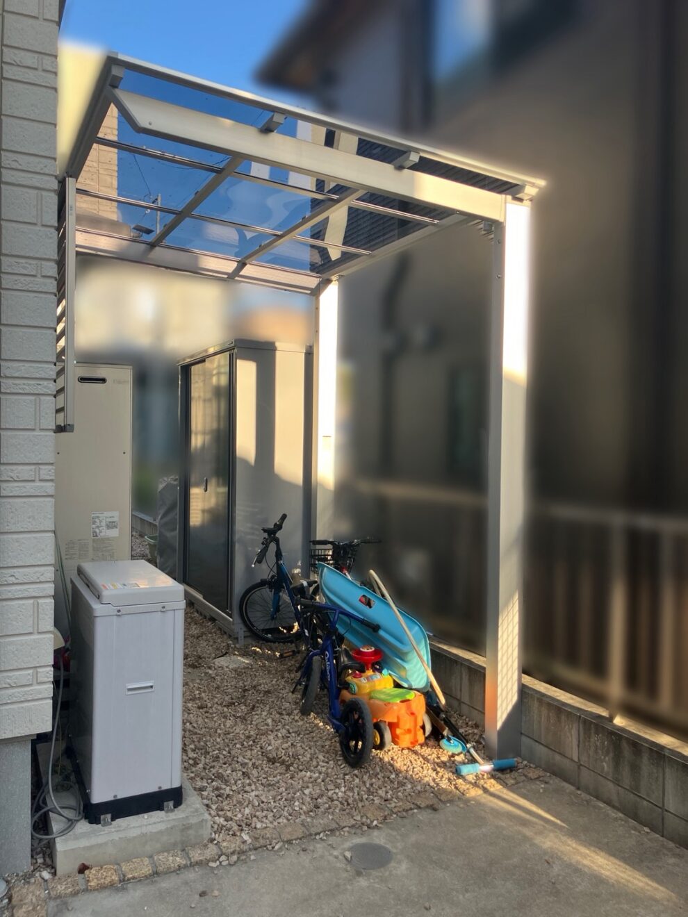 写真：リフォーム後の サイクルポート02- 福田造園の施工事例（愛知県豊田市）