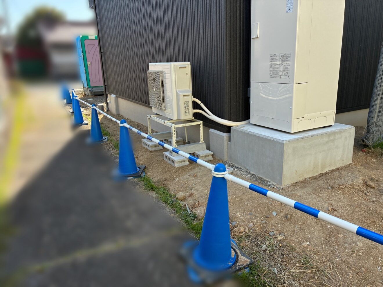 写真：新築外構工事前の雑草対策01- 福田造園の施工事例（愛知県豊田市）