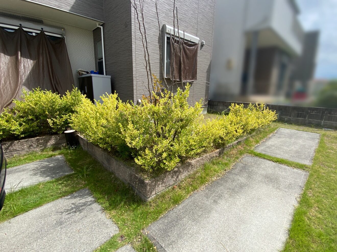 写真：リフォーム前フェンス02 - 福田造園の施工事例（愛知県みよし市）