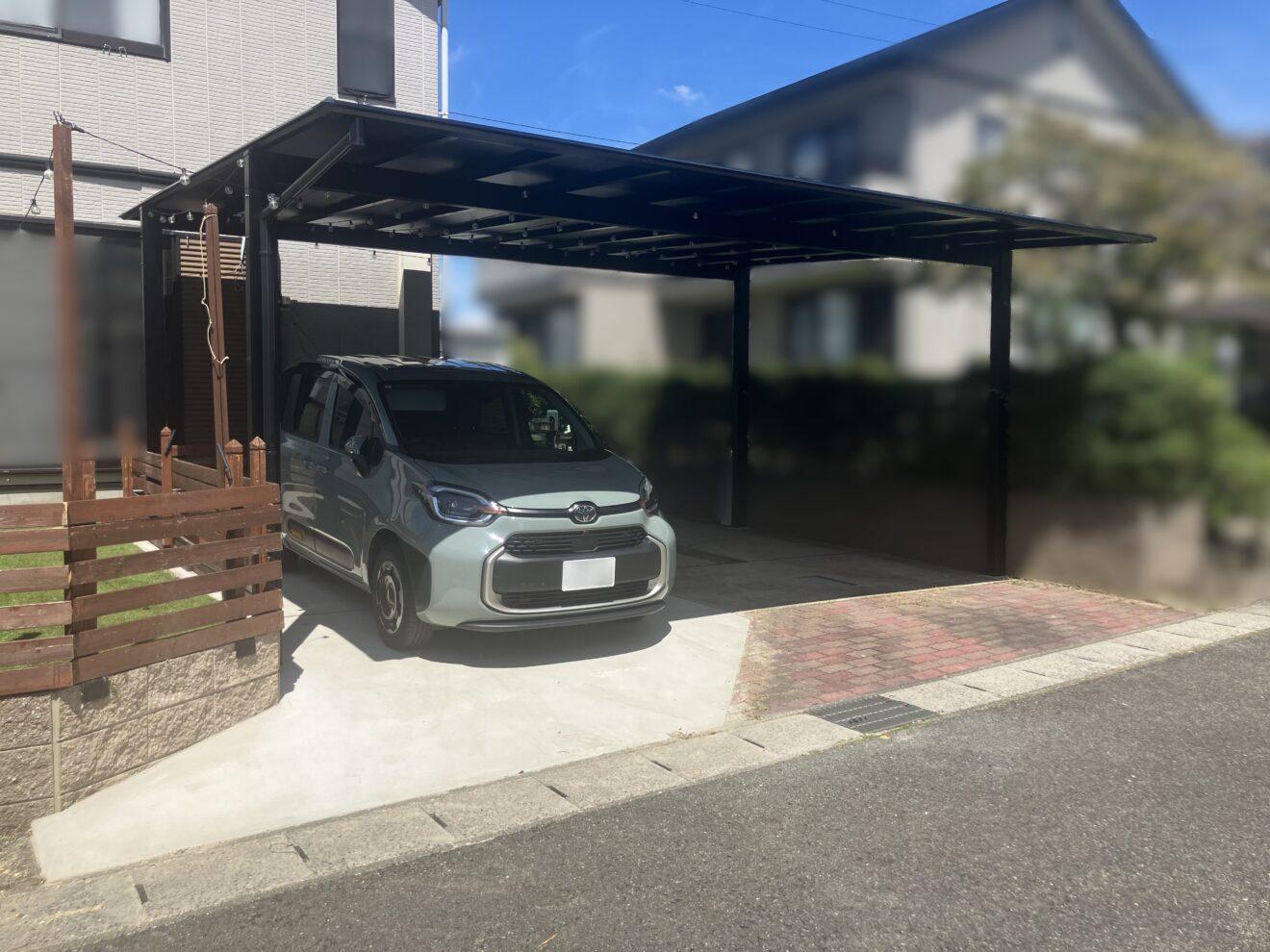 写真：駐車場リフォーム工事後の外観01- 福田造園の施工事例（愛知県豊田市）